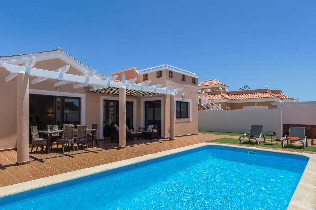 Villa With Private Pool, Near Beach And Golf Caleta De Fuste- Villa Charlotte Costa De Antigua Extérieur photo