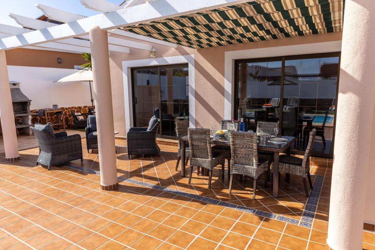 Villa With Private Pool, Near Beach And Golf Caleta De Fuste- Villa Charlotte Costa De Antigua Extérieur photo